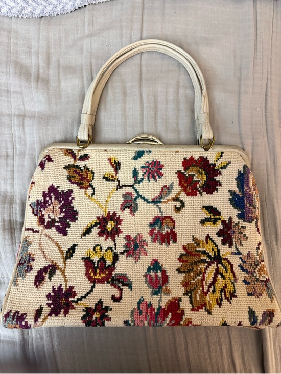 Source Unknown Handbags - Vintage 1960’s Cream Floral Tapestry Top-Handle Bag